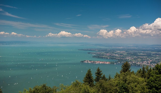 Bodensee Panorama von oben Alpen Lindau